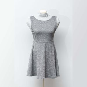 3/25$ Grey Pinafore Dress by Divided